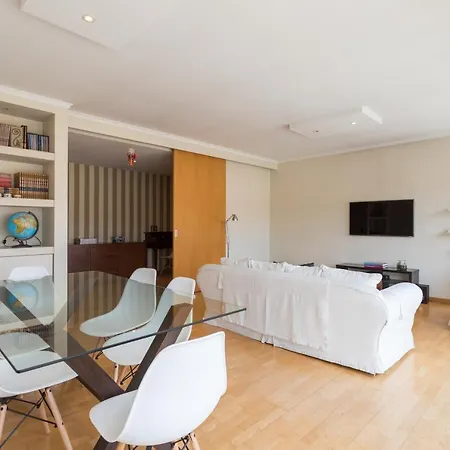 Flh Alcantara Family Apartment